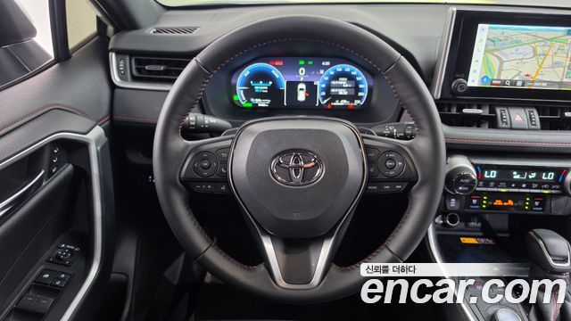 Toyota RAV4 (V) 2.5 4WD PHEV XSE 2025 — фото 13