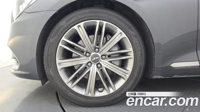 Genesis G80 3.3 GDI AWD Luxury 2018 — фото 5