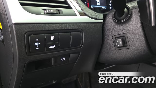 Genesis G80 3.3 GDI AWD Luxury 2018 — фото 17