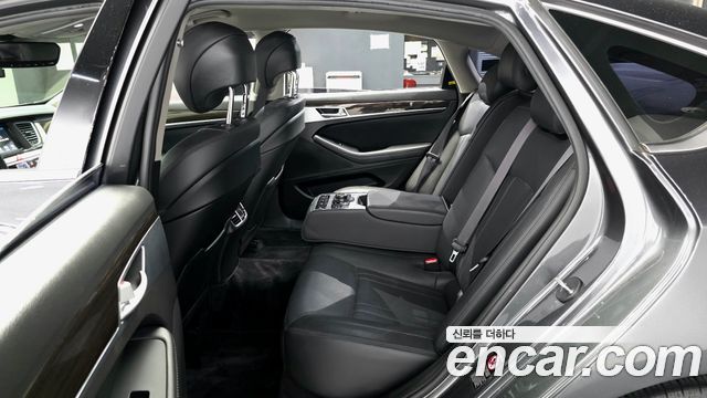 Genesis G80 3.3 GDI AWD Luxury 2018 — фото 26