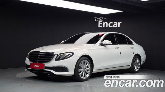 Mercedes-Benz E-Class (W213) E220d Exclusive