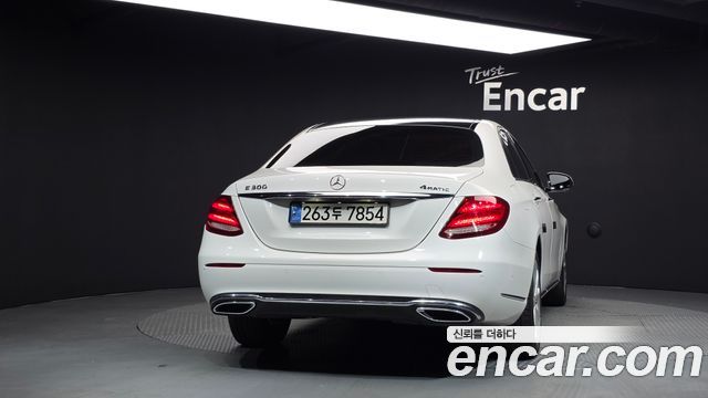 Mercedes-Benz E-Class (W213) E220d Exclusive 2017 — фото 4