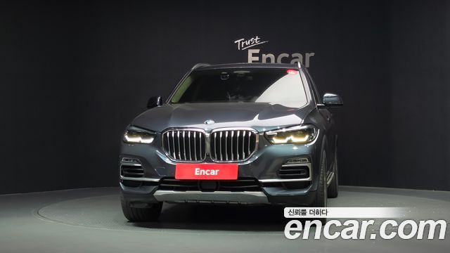 BMW X5 (G05) xDrive 45e xLine 2021 — фото 3