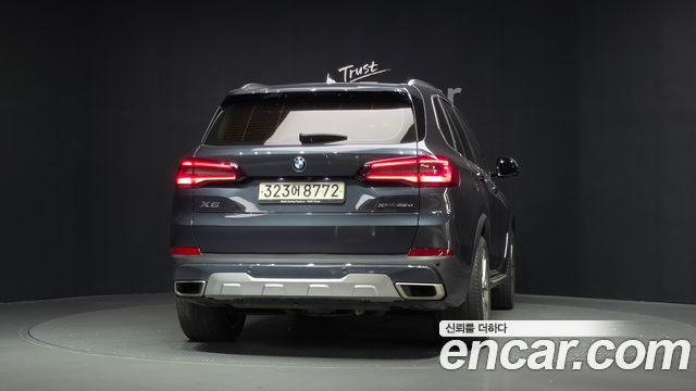 BMW X5 (G05) xDrive 45e xLine 2021 — фото 4