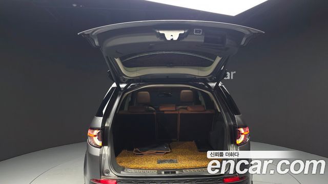 Land Rover Discovery Sport 2.0 TD4 HSE Luxury 2016 — фото 20