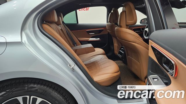 Mercedes-Benz E-Class (W214) E200 Avantgarde 2024 — фото 15