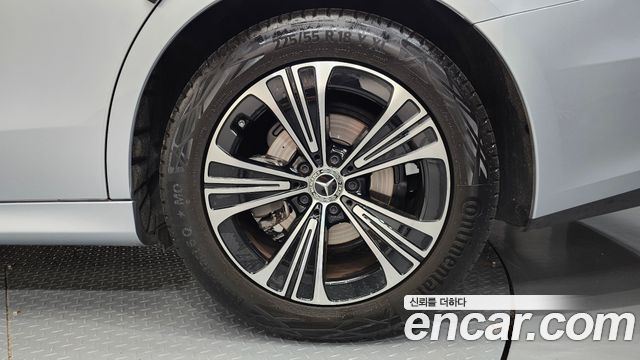 Mercedes-Benz E-Class (W214) E200 Avantgarde 2024 — фото 27
