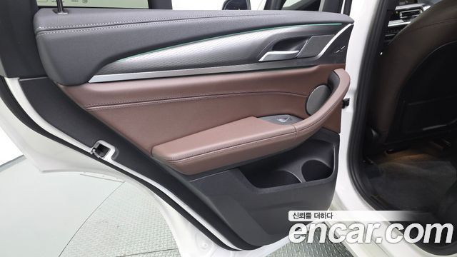 BMW X4 (G02) xDrive20i M Sport Pro Special Edition 2025 — фото 25