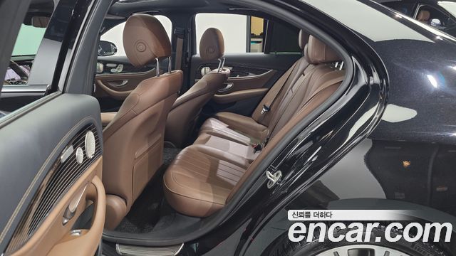 Mercedes-Benz E-Class (W213) E450 4MATIC Exclusive 2021 — фото 11