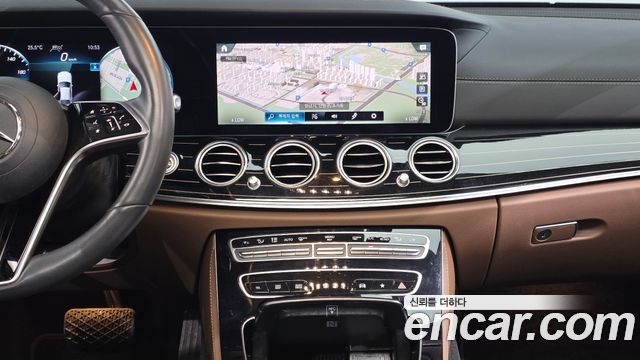 Mercedes-Benz E-Class (W213) E450 4MATIC Exclusive 2021 — фото 13
