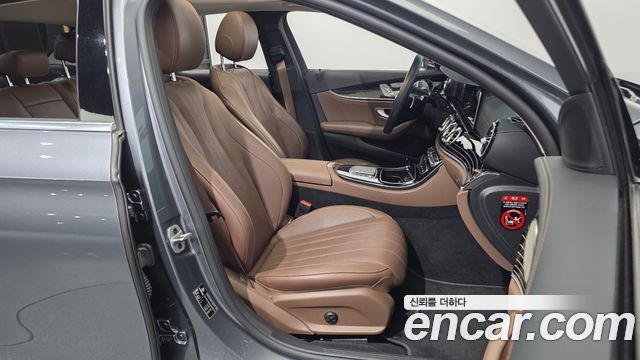 Mercedes-Benz E-Class (W213) E450 4MATIC Exclusive 2021 — фото 26