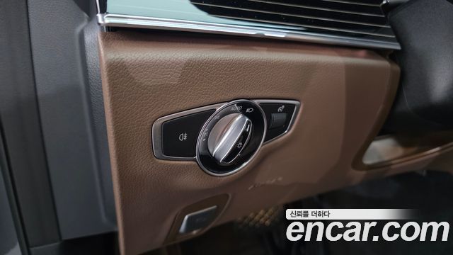 Mercedes-Benz E-Class (W213) E450 4MATIC Exclusive 2021 — фото 27