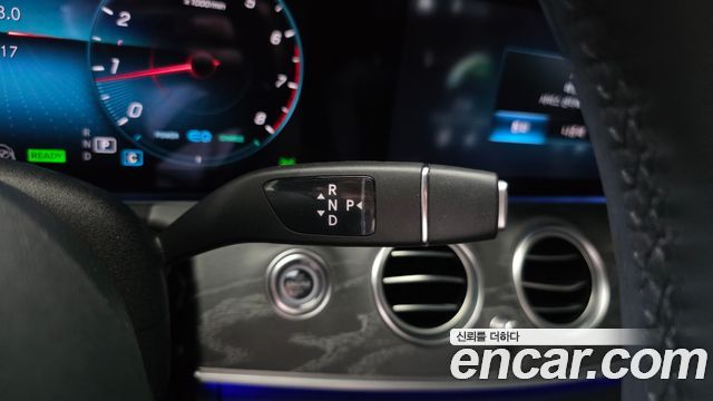 Mercedes-Benz E-Class (W213) E350 4MATIC AMG Line 2021 — фото 9