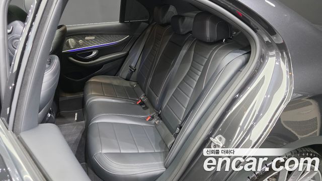 Mercedes-Benz E-Class (W213) E350 4MATIC AMG Line 2021 — фото 11