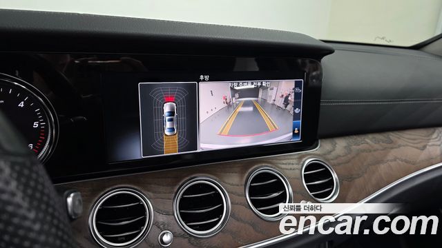 Mercedes-Benz E-Class (W213) E220d 4MATIC Exclusive 2017 — фото 14