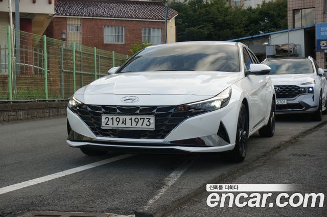 Hyundai Avante (CN7) 1.6 Inspiration