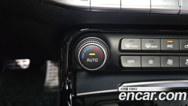 Kia Stinger Meister 3.3 GT AWD Masters Turbo Package 2021 — фото 30