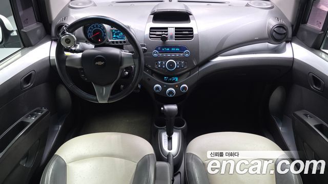 Chevrolet Spark LPG LT Standard 2012 — фото 7