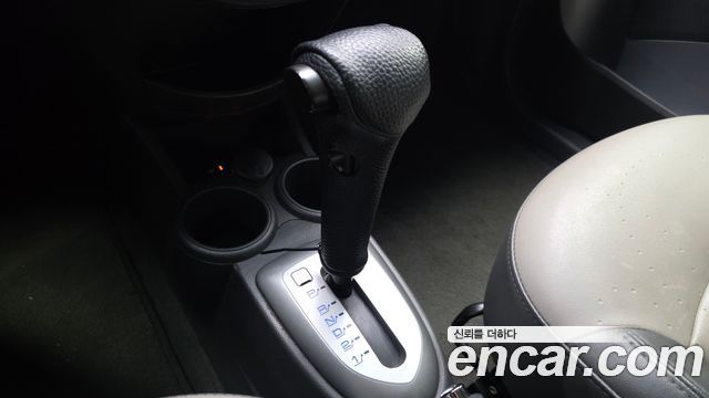 Chevrolet Spark LPG LT Standard 2012 — фото 9