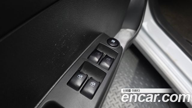 Chevrolet Spark LPG LT Standard 2012 — фото 27