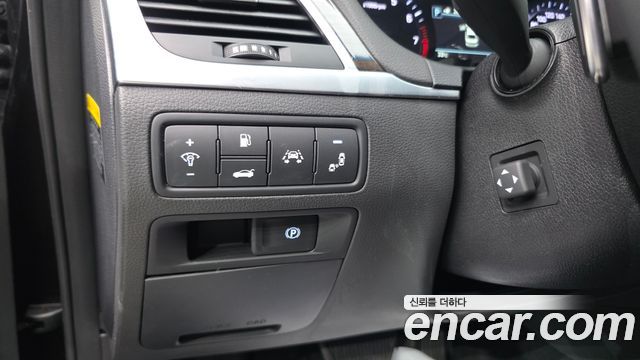 Genesis G80 3.3 GDI AWD Luxury 2018 — фото 19
