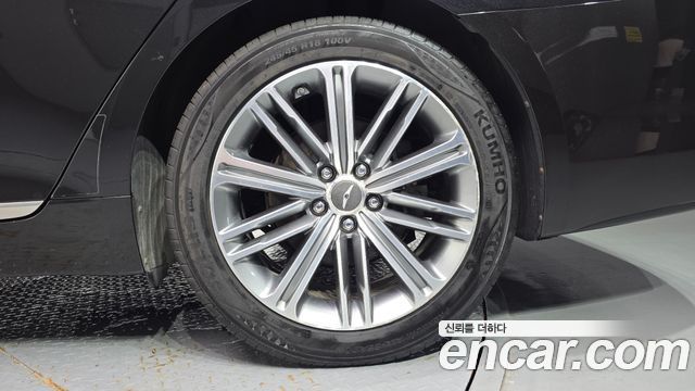 Genesis G80 3.3 GDI AWD Luxury 2018 — фото 21