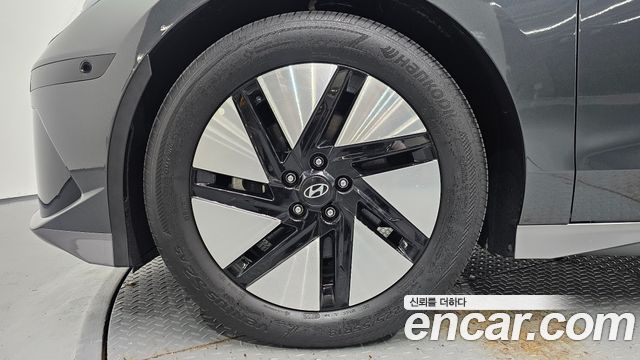 Hyundai Ioniq 6 Long Range Prestige 2023 — фото 5