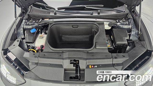 Hyundai Ioniq 6 Long Range Prestige 2023 — фото 6
