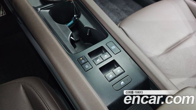 Hyundai Ioniq 6 Long Range Prestige 2023 — фото 18