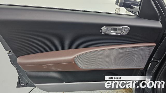 Hyundai Ioniq 6 Long Range Prestige 2023 — фото 24