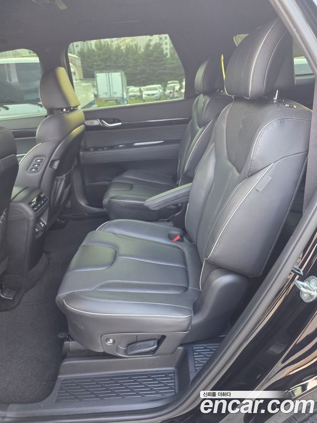 Hyundai Palisade Gasoline 3.8 4WD Calligraphy Black Edition 2023 — фото 17