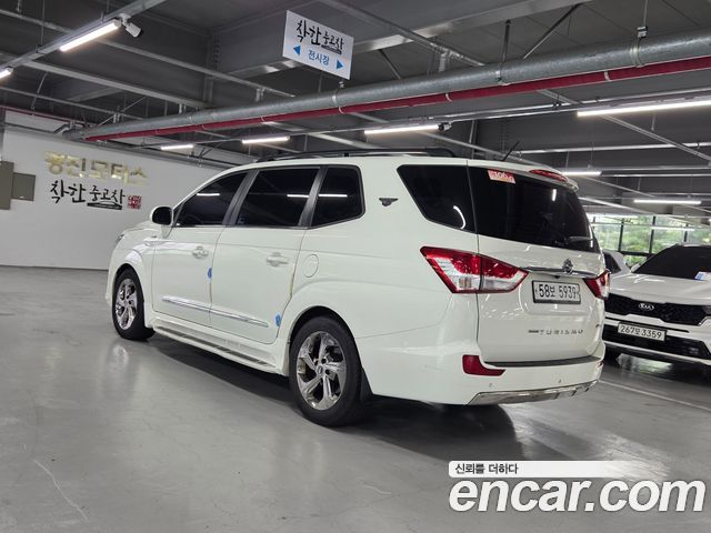 KG Mobility (SsangYong) Korando Turismo 4WD Extreme Sport 9-Seater 2019 — фото 5