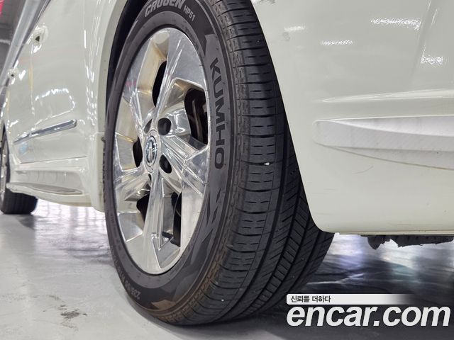 KG Mobility (SsangYong) Korando Turismo 4WD Extreme Sport 9-Seater 2019 — фото 7