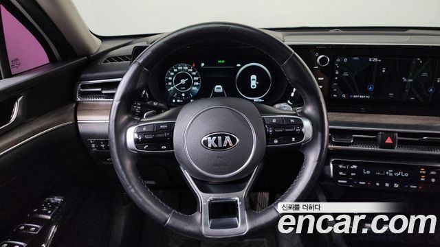 Kia K5 (III) 2.0 Noblesse 2020 — фото 12