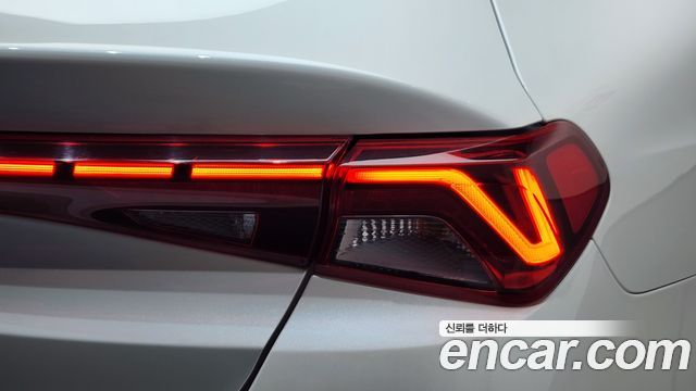 Kia K5 (III) 2.0 Noblesse 2020 — фото 23