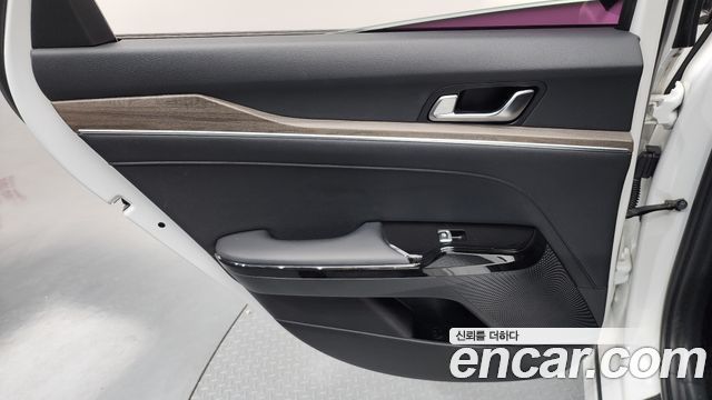 Kia K5 (III) 2.0 Noblesse 2020 — фото 25