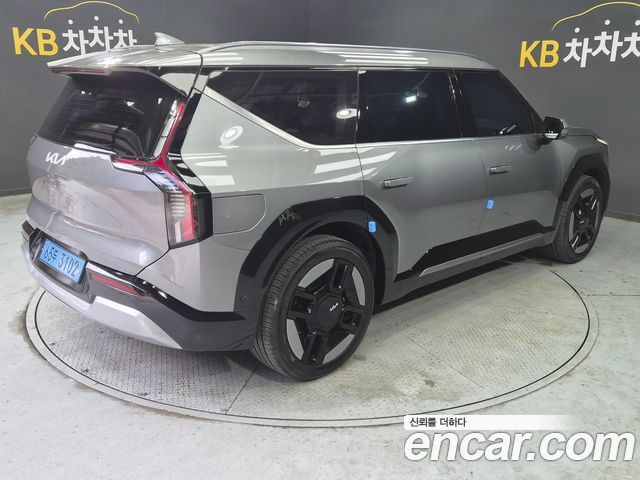 Kia EV9 Long Range 4WD Earth 2024 — фото 6