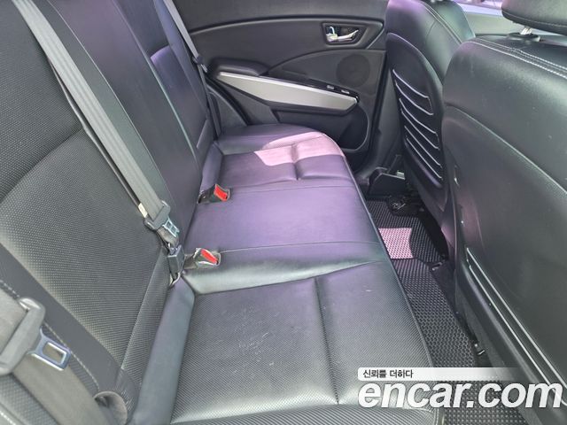 KG Mobility (SsangYong) Tivoli LX 2WD DLX 2015 — фото 21