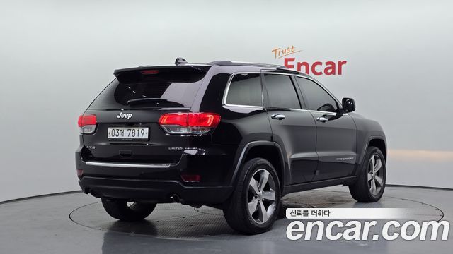 Jeep Grand Cherokee 3.6 Overland WK2 2015 — фото 2
