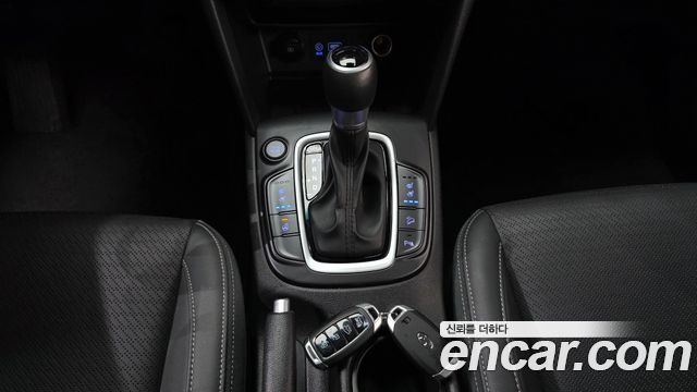 Hyundai Kona 1.6 Turbo 2WD Premium 2019 — фото 9
