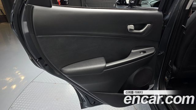 Hyundai Kona 1.6 Turbo 2WD Premium 2019 — фото 25