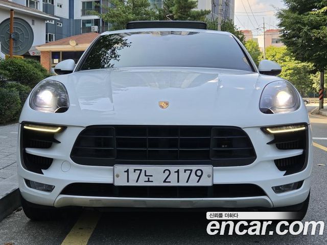 Porsche Macan 3.0 GTS 95B 2017 — фото 3