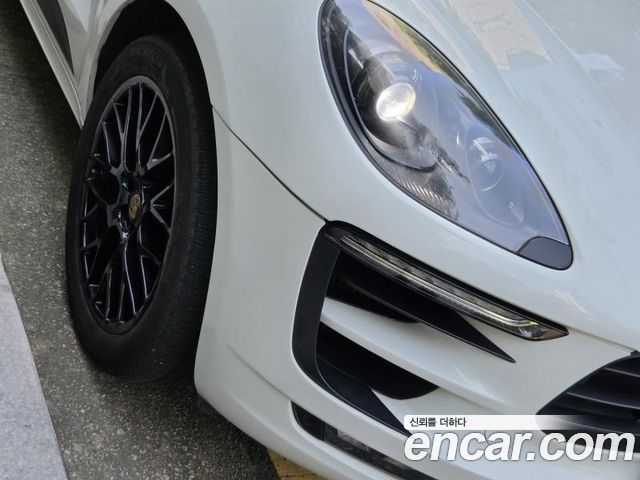 Porsche Macan 3.0 GTS 95B 2017 — фото 5