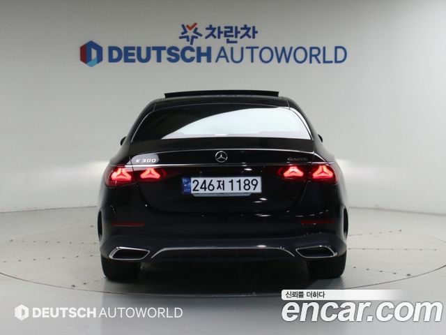 Mercedes-Benz E-Class (W214) E300 4MATIC AMG Line 2025 — фото 5