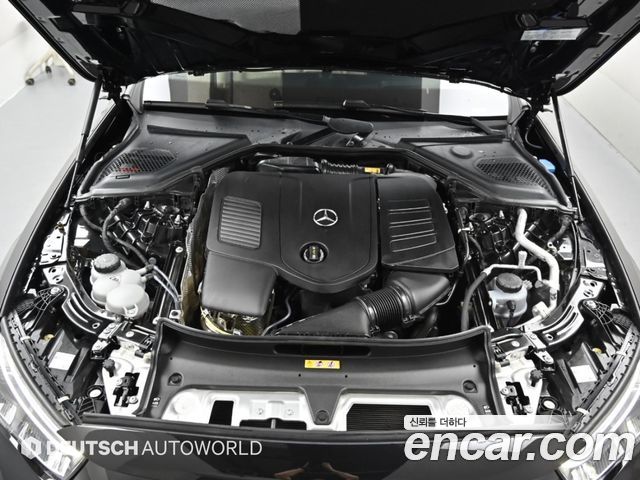 Mercedes-Benz E-Class (W214) E300 4MATIC AMG Line 2025 — фото 7