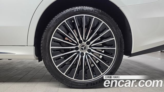 Mercedes-Benz E-Class (W214) E450 4MATIC Exclusive 2024 — фото 21