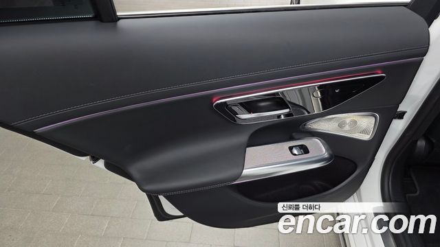 Mercedes-Benz E-Class (W214) E450 4MATIC Exclusive 2024 — фото 25