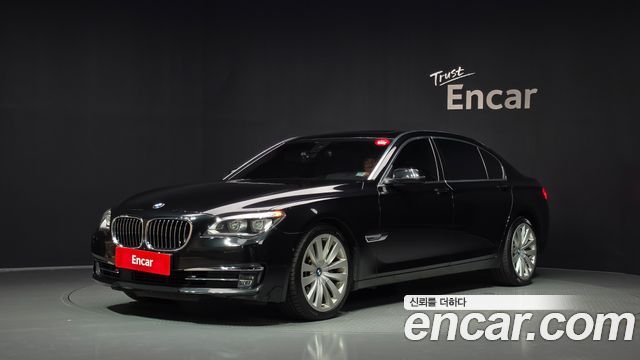 BMW 7 Series (F01) 750Li xDrive Individual