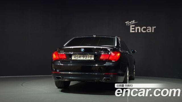 BMW 7 Series (F01) 750Li xDrive Individual 2015 — фото 4