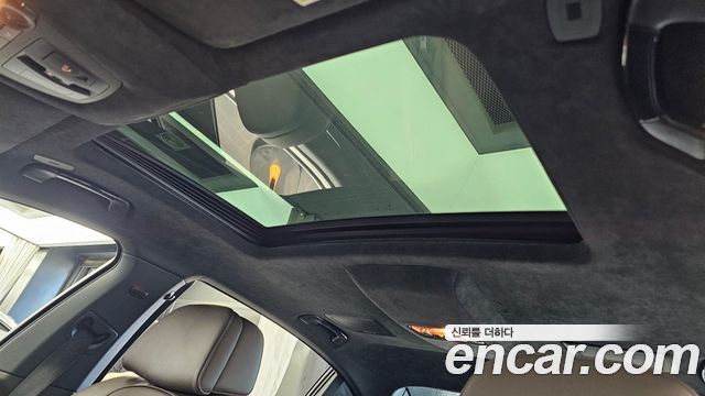 BMW 7 Series (F01) 750Li xDrive Individual 2015 — фото 22